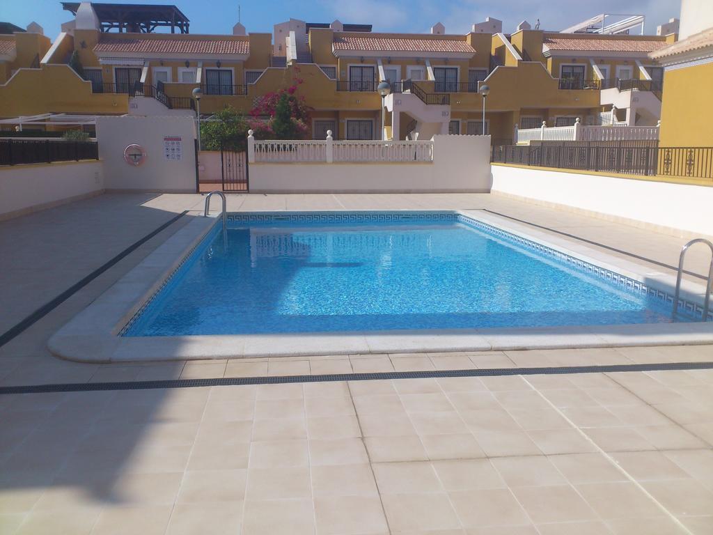 Villa Arenales del Sol Habitación foto